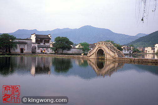  - ϺĻ Hongcun - South Lake's Picture Bridege