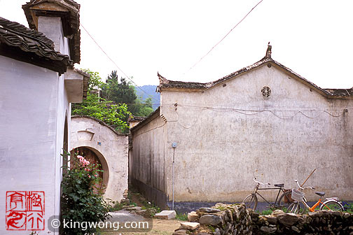  Hongcun Village