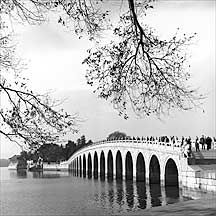 Seventeen-arch Bridge,Yiheyuan