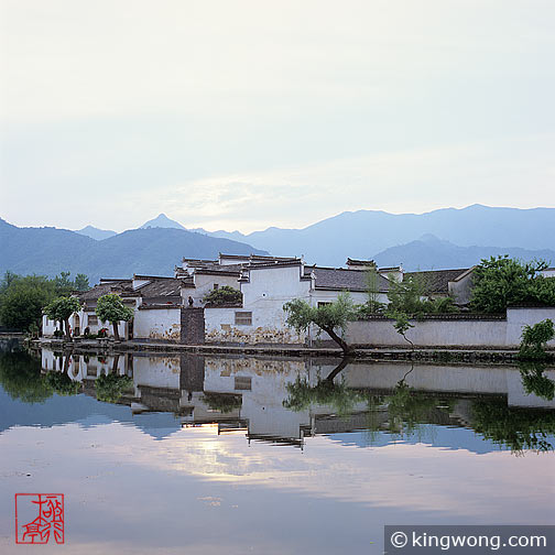 պ Anhui's Hongcun Village