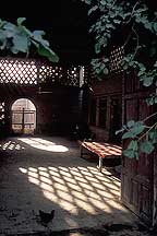 Tulufan (Turfan) - Erabaoxiang interior,Tulufan